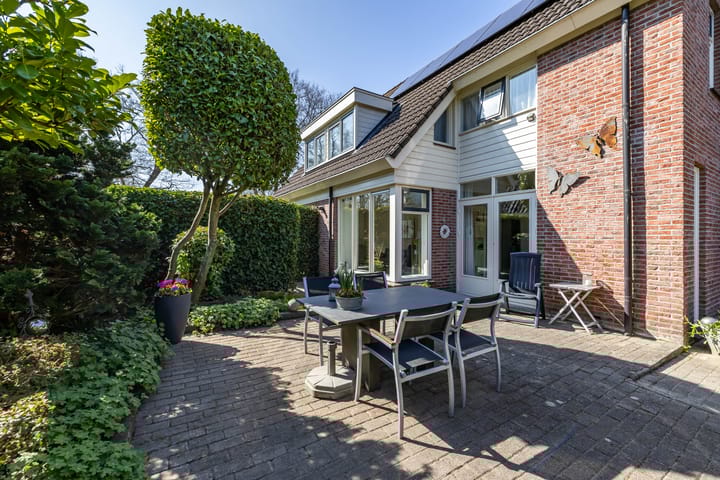 Foto 61 van Taarloseweg 11