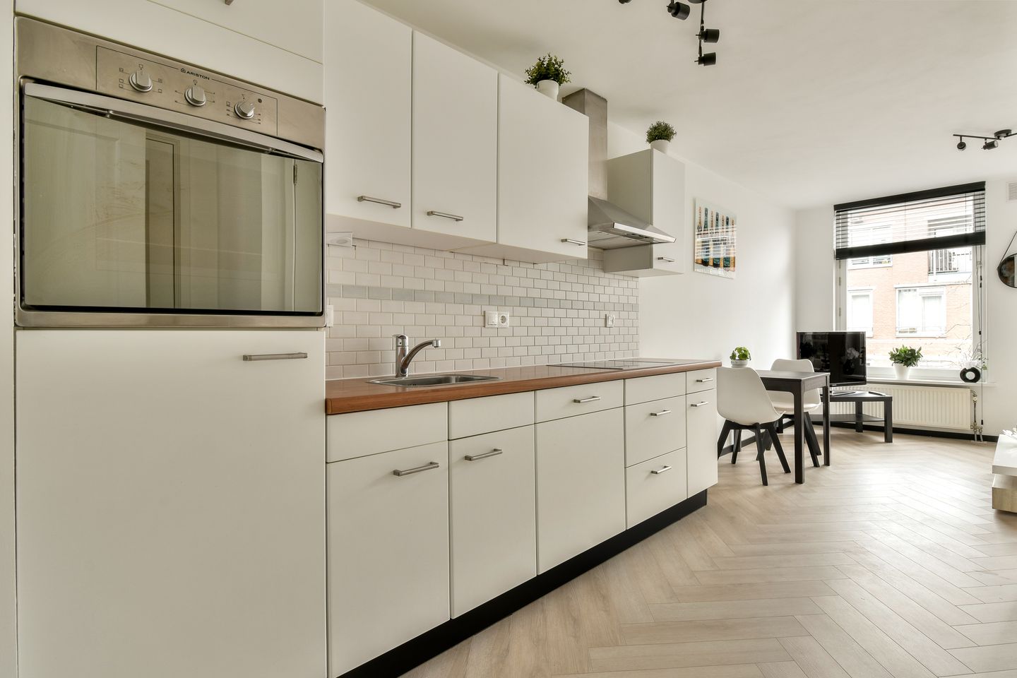 Photo 10 of Nicolaas Beetsstraat 57-C