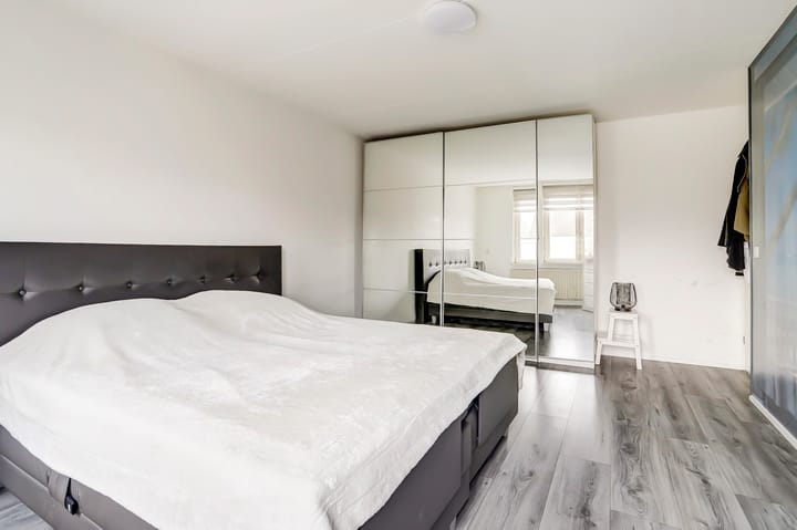 Foto 14 van Hondiusstraat 4