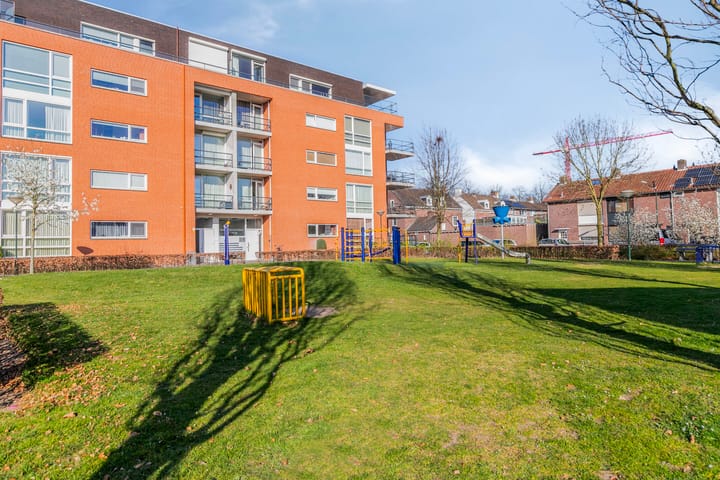 Foto 27 van Don Boscostraat 106