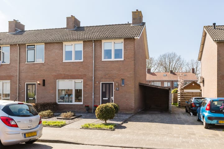 Photo 1 of De Helling 16