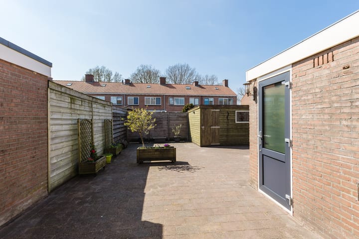 Photo 17 of De Helling 16