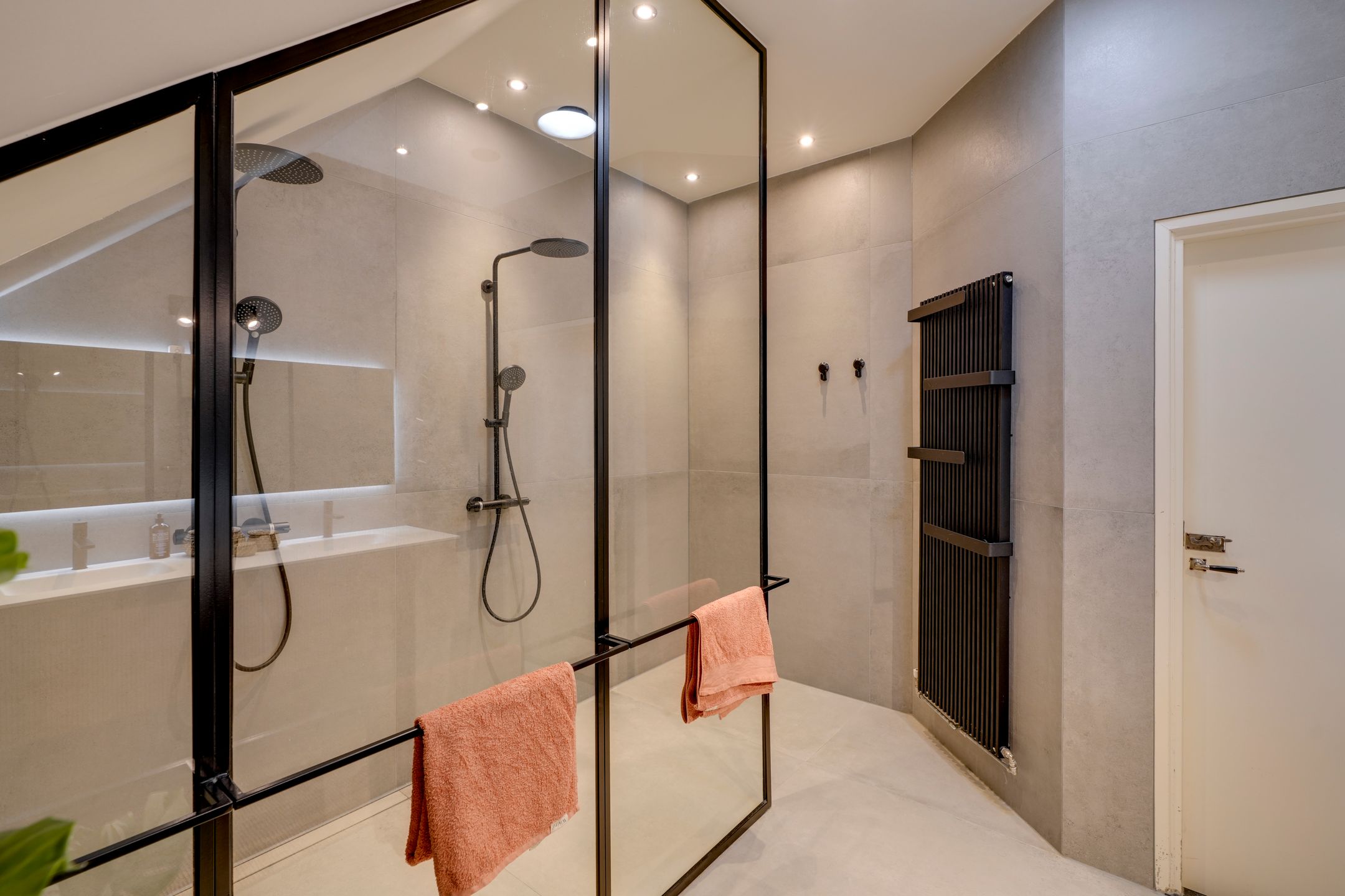 Photo 48 of Rijksstraatweg 142