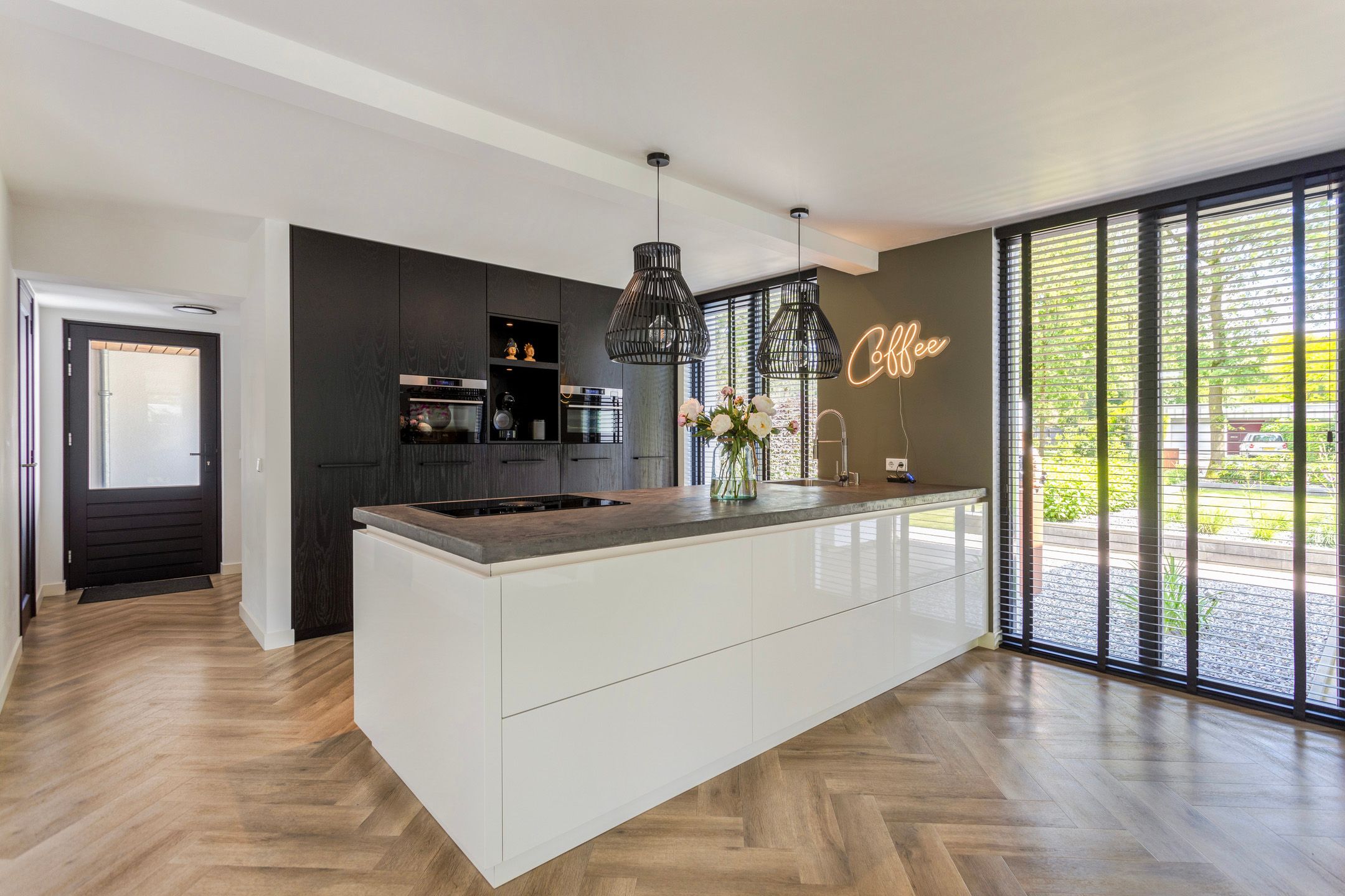 Foto 15 van Kamperfoelieweg 8