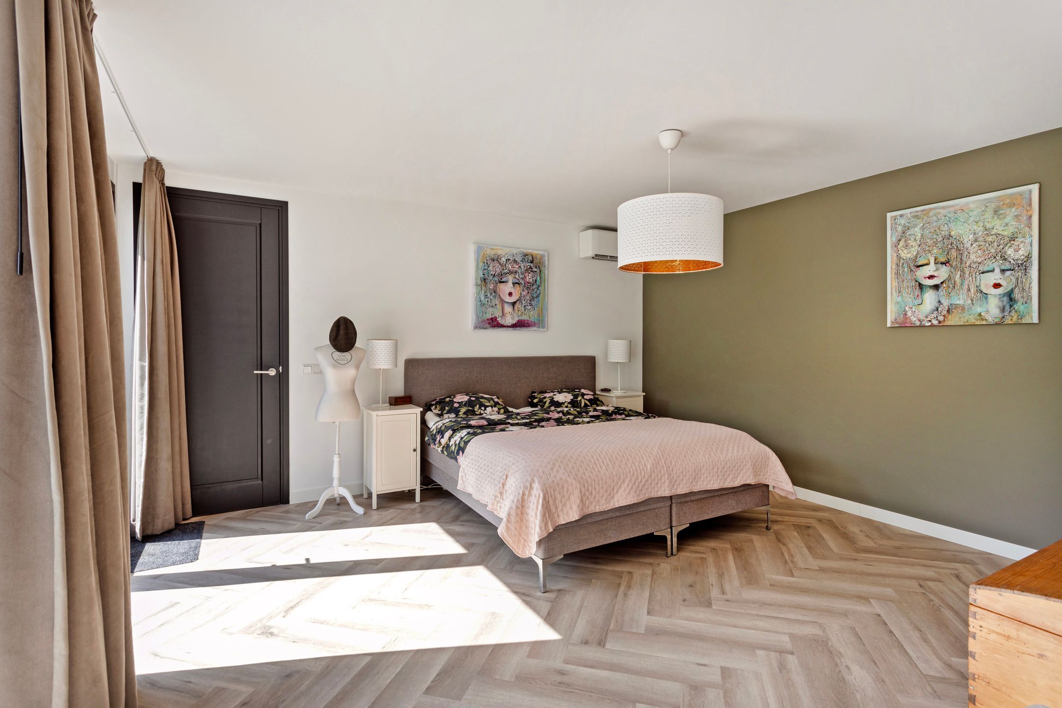 Foto 21 van Kamperfoelieweg 8