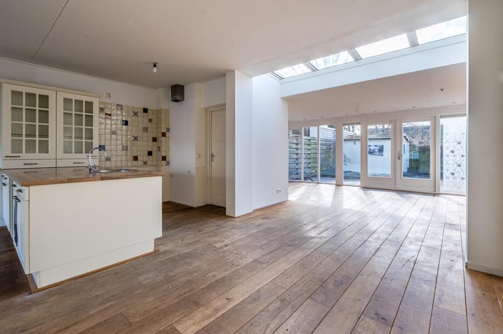 Foto 11 van Jongamastate 42