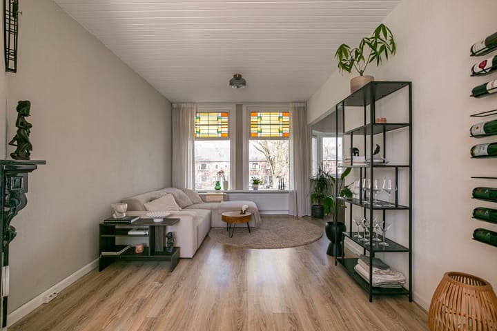 Foto 4 van Burgemeester van Tuyllkade 114-BS