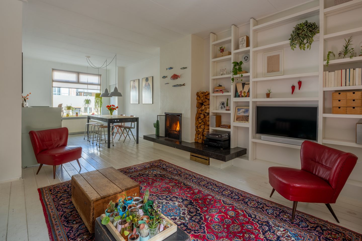 Photo 4 of Emmastraat 69