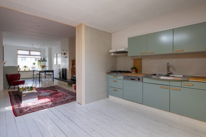 Foto 12 van Emmastraat 69