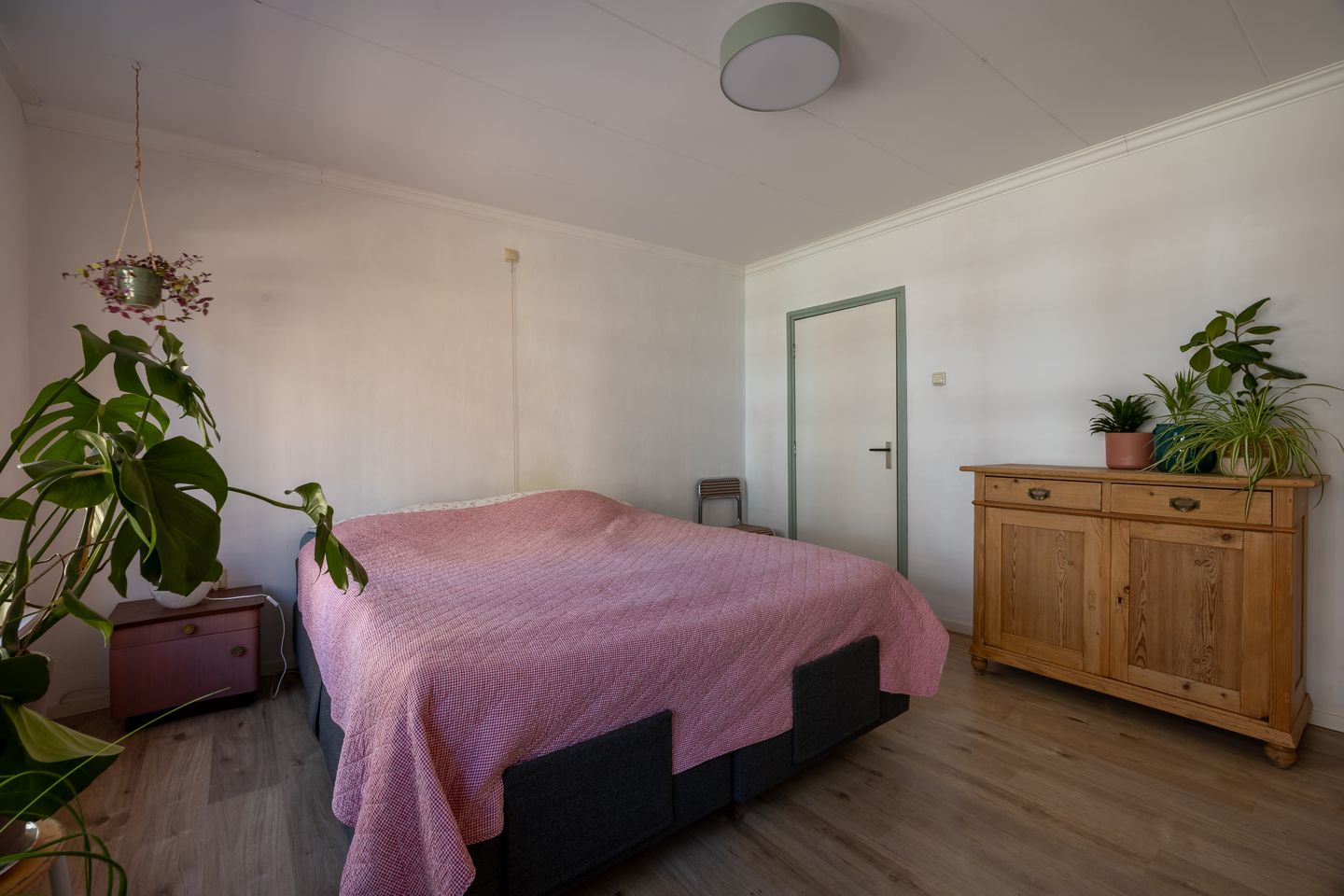 Photo 20 of Emmastraat 69