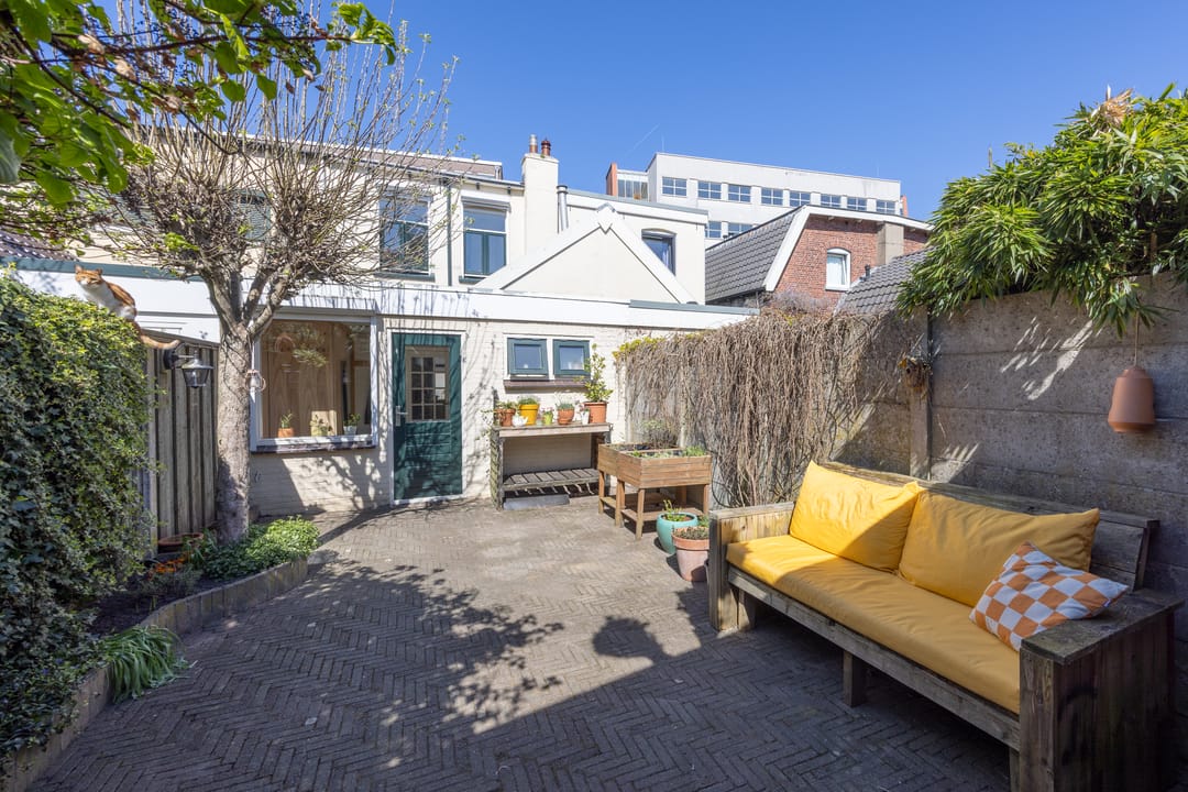 Photo 28 of Emmastraat 69