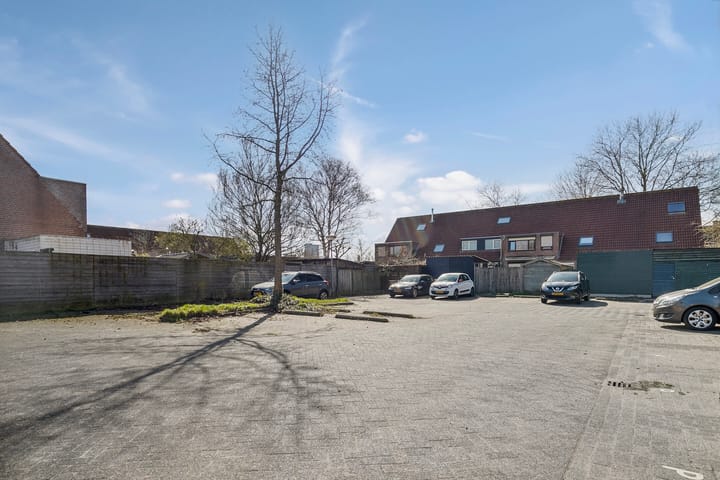 Foto 25 van IJsselmeerweg 49