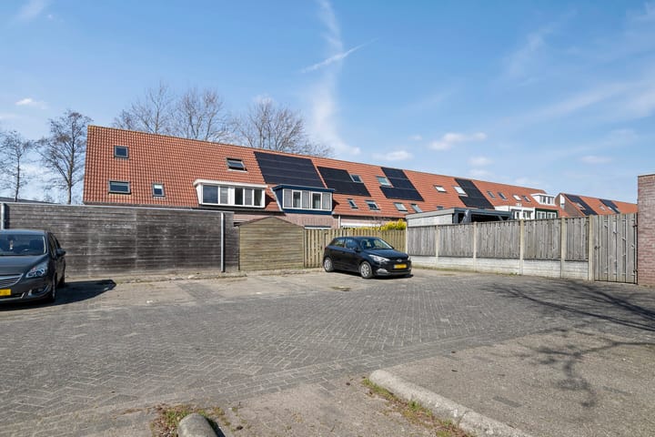 Foto 26 van IJsselmeerweg 49