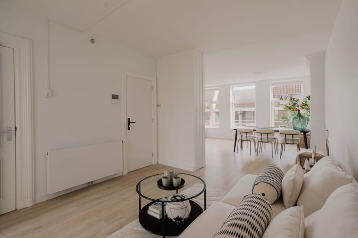 Foto 16 van Eerste Van Swindenstraat 38-3