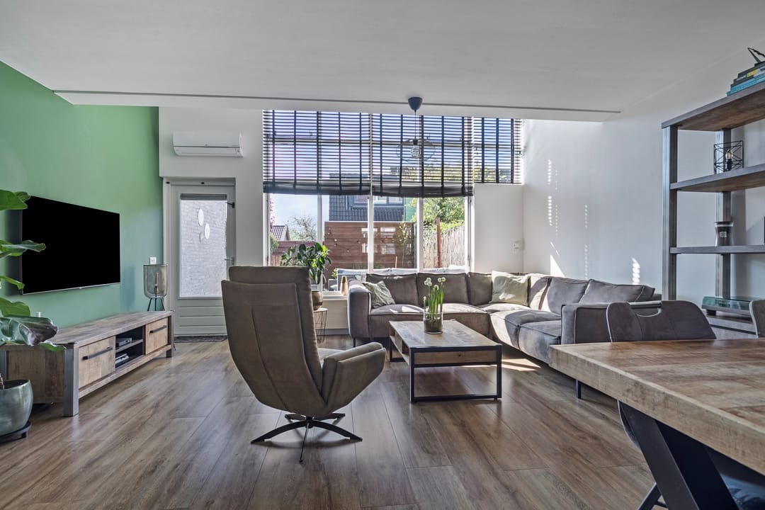 Foto 8 van Samoen 15