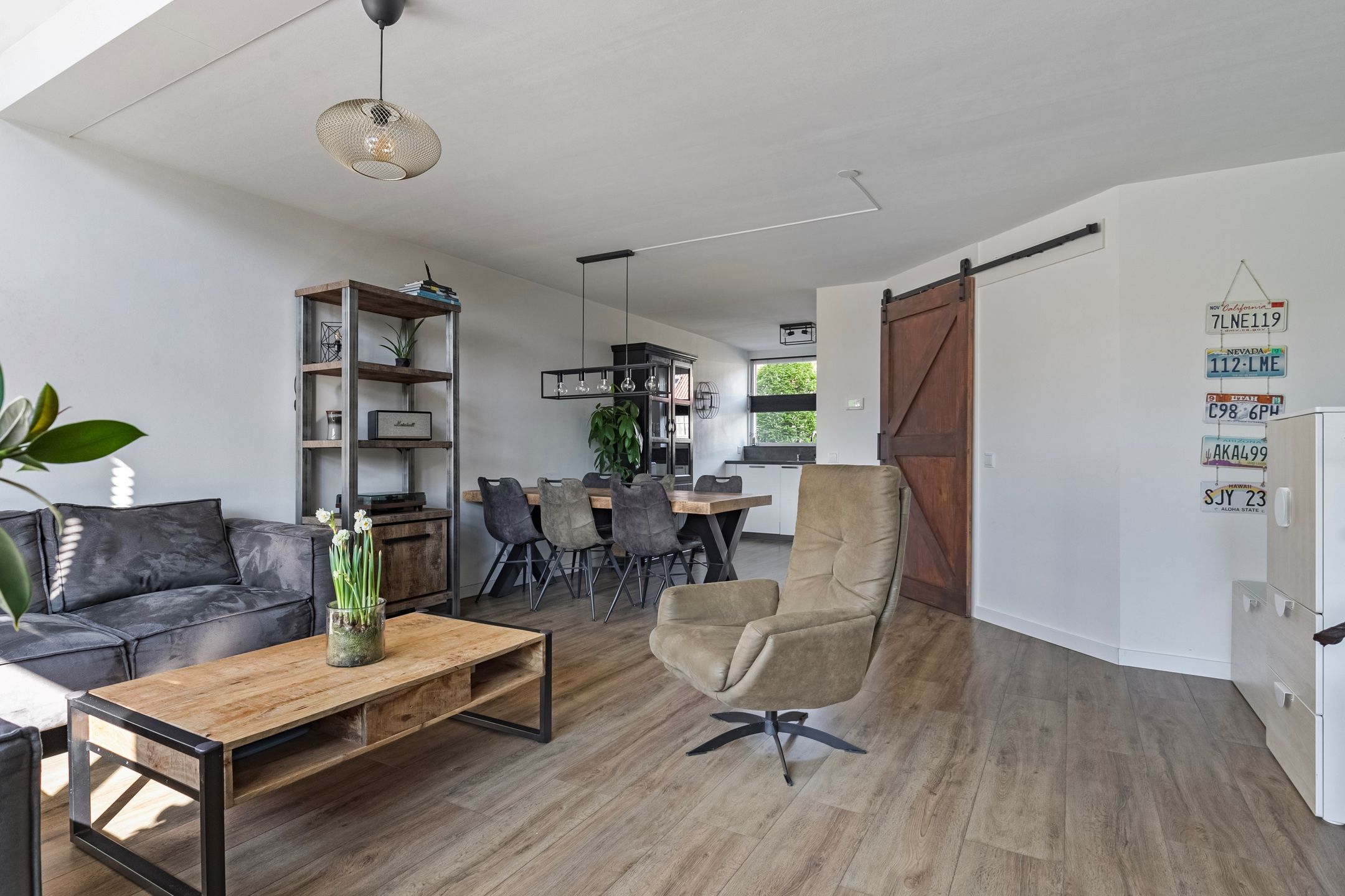 Foto 9 van Samoen 15