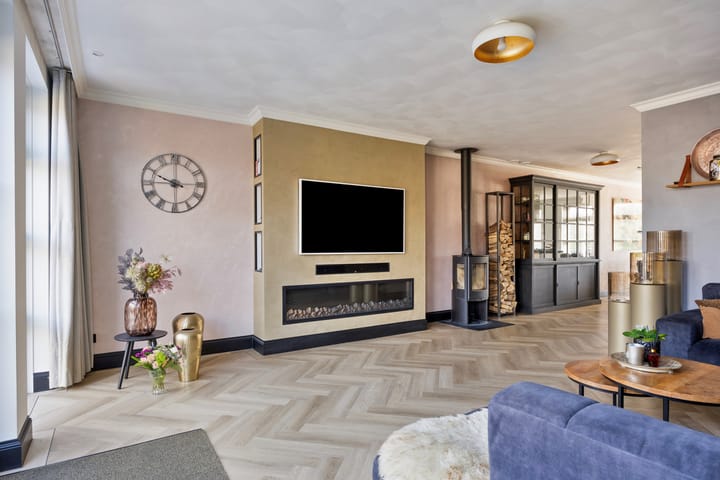 Photo 10 of Hooiwagen 17