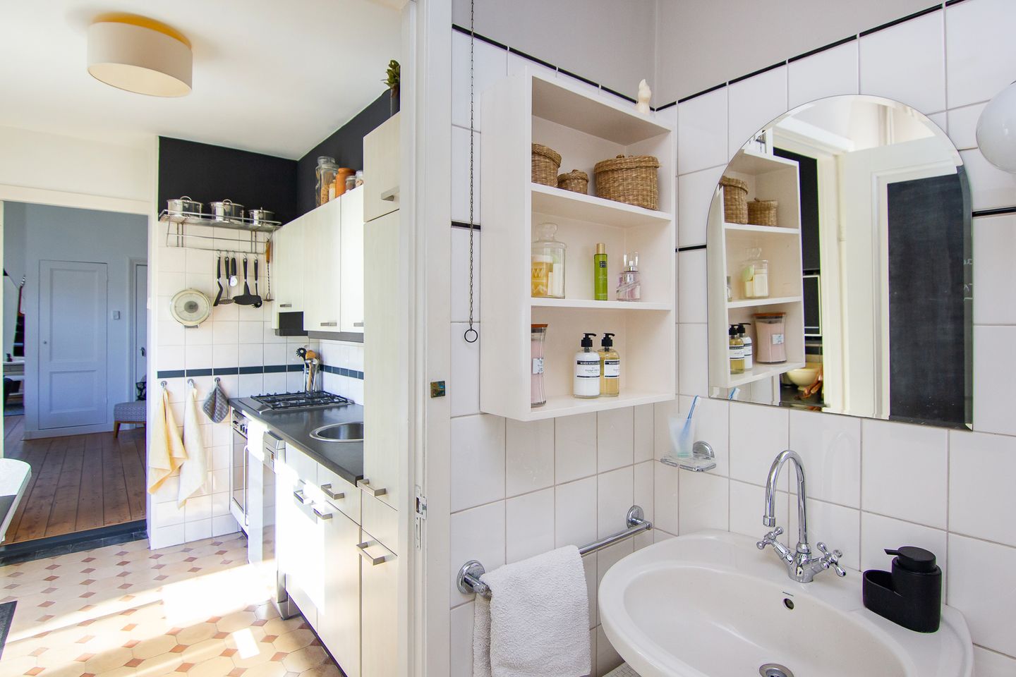 Photo 19 of Goetzeestraat 22