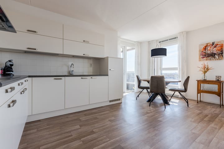 Photo 9 of Europaplein 37