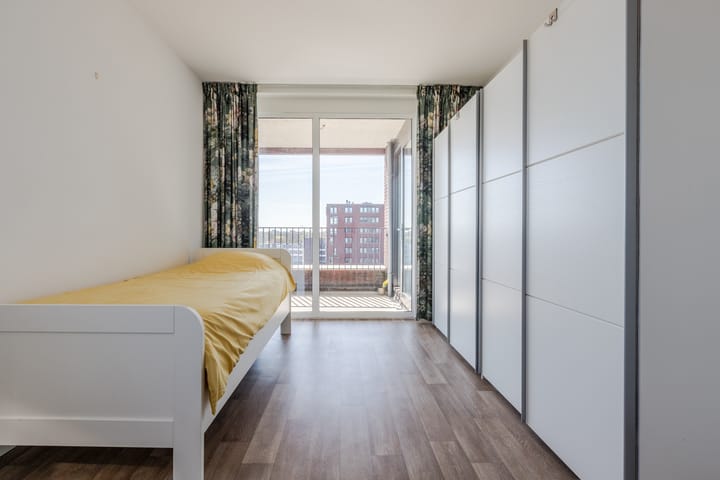 Photo 14 of Europaplein 37