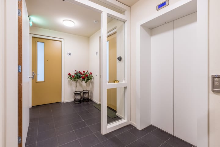 Photo 34 of Europaplein 37