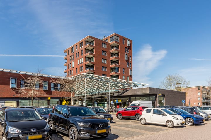 Photo 35 of Europaplein 37