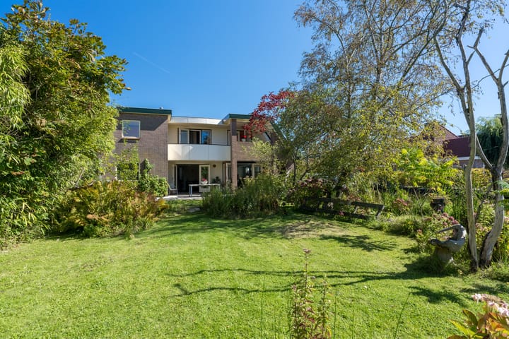 Foto 19 van Den Ilp 99