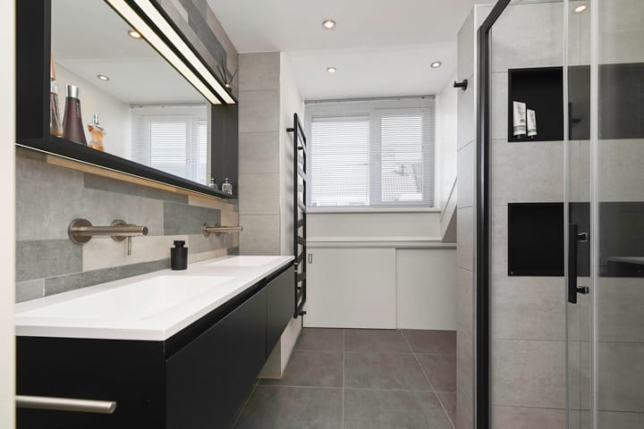 Foto 4 van Regulus 17