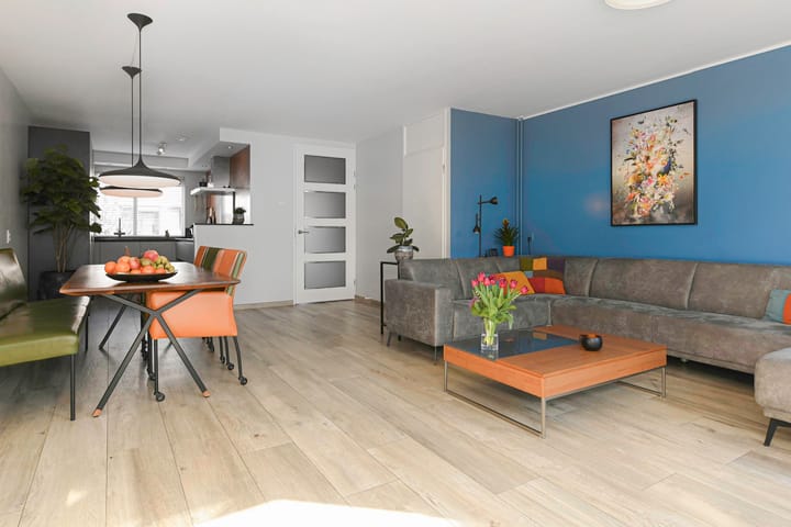 Foto 12 van Regulus 17