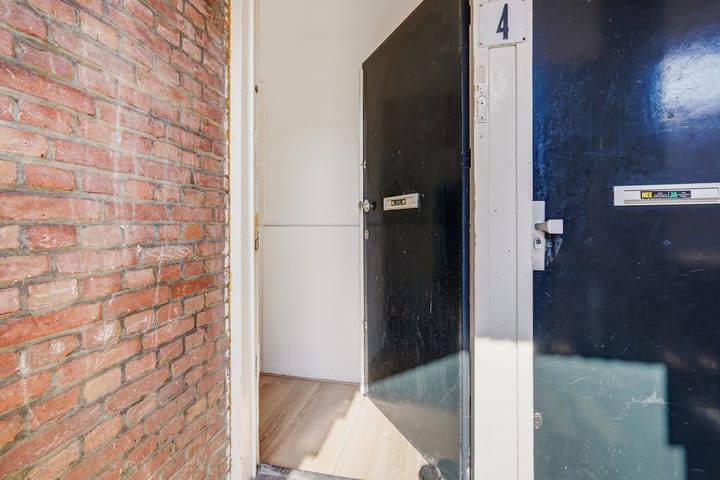 Photo 30 of Vechtstraat 4