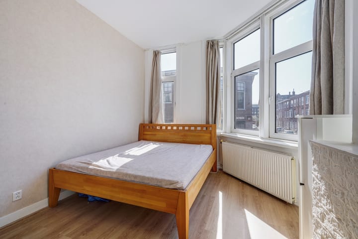 Photo 13 of Vechtstraat 4