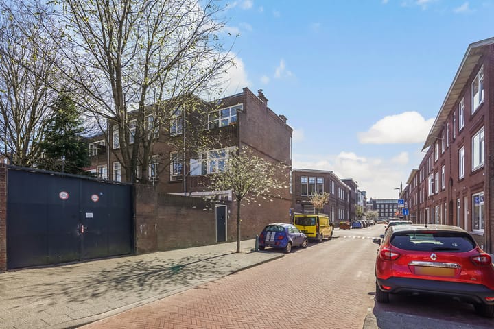 Photo 29 of Vechtstraat 4