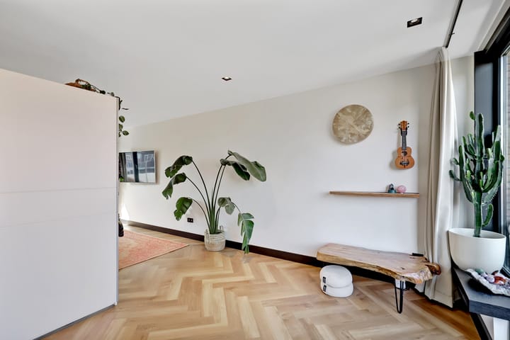 Photo 30 of Buitensluisstraat 15