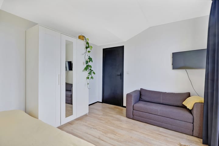 Photo 50 of Buitensluisstraat 15