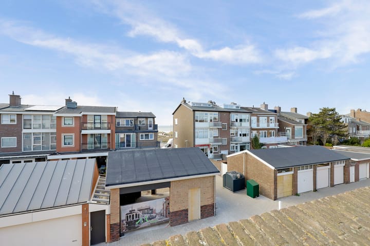 Photo 56 of Buitensluisstraat 15