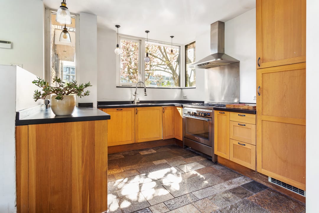 Foto 17 van Prof. Jordanlaan 34