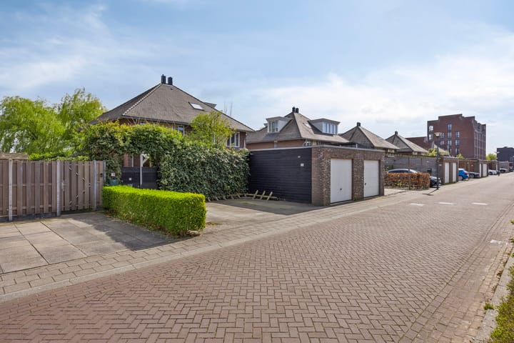 Foto 44 van Van Kootenstraat 21