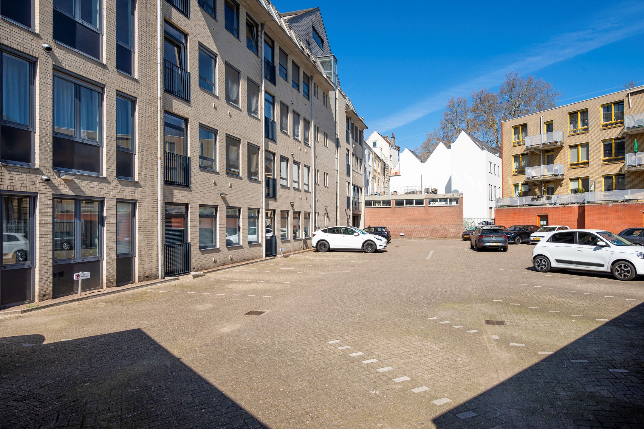 Photo 42 of Eusebiusbuitensingel 20-27