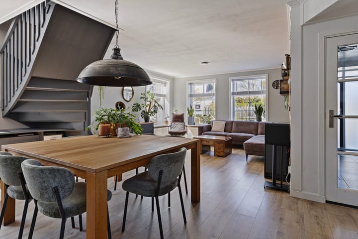 Photo 9 of Julianaweg 66