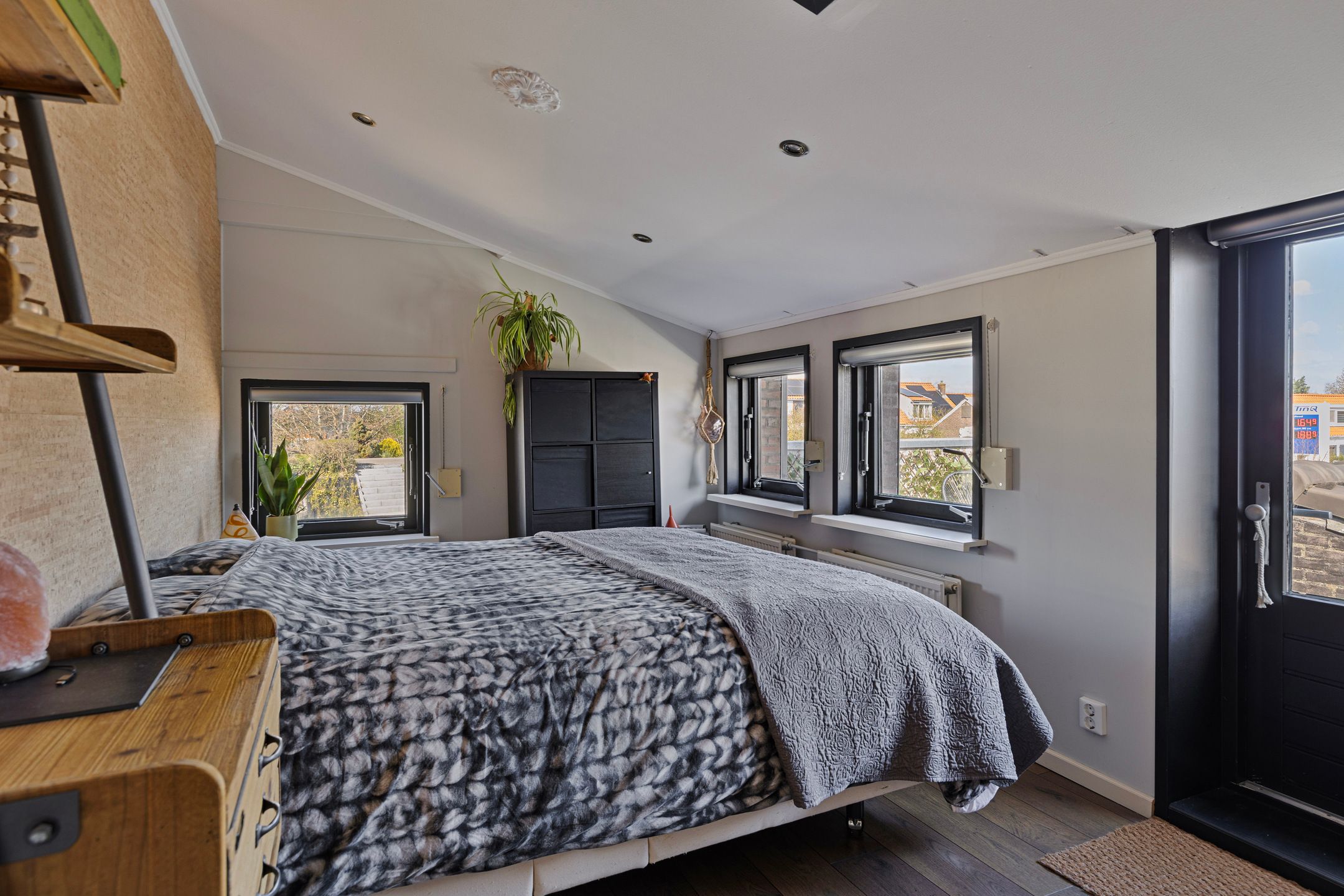 Foto 21 van Julianaweg 66