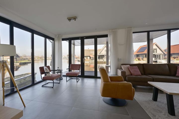 Foto 6 van Ossenzijlerweg 2-4