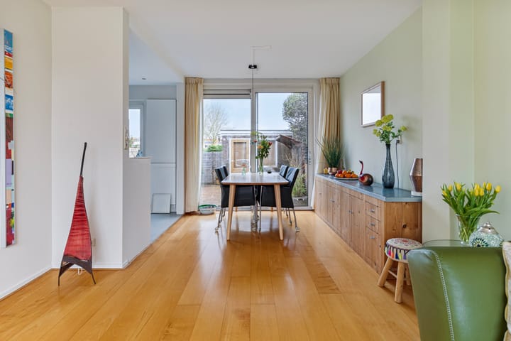 Foto 11 van Jan Nieuwenhuyzenlaan 18