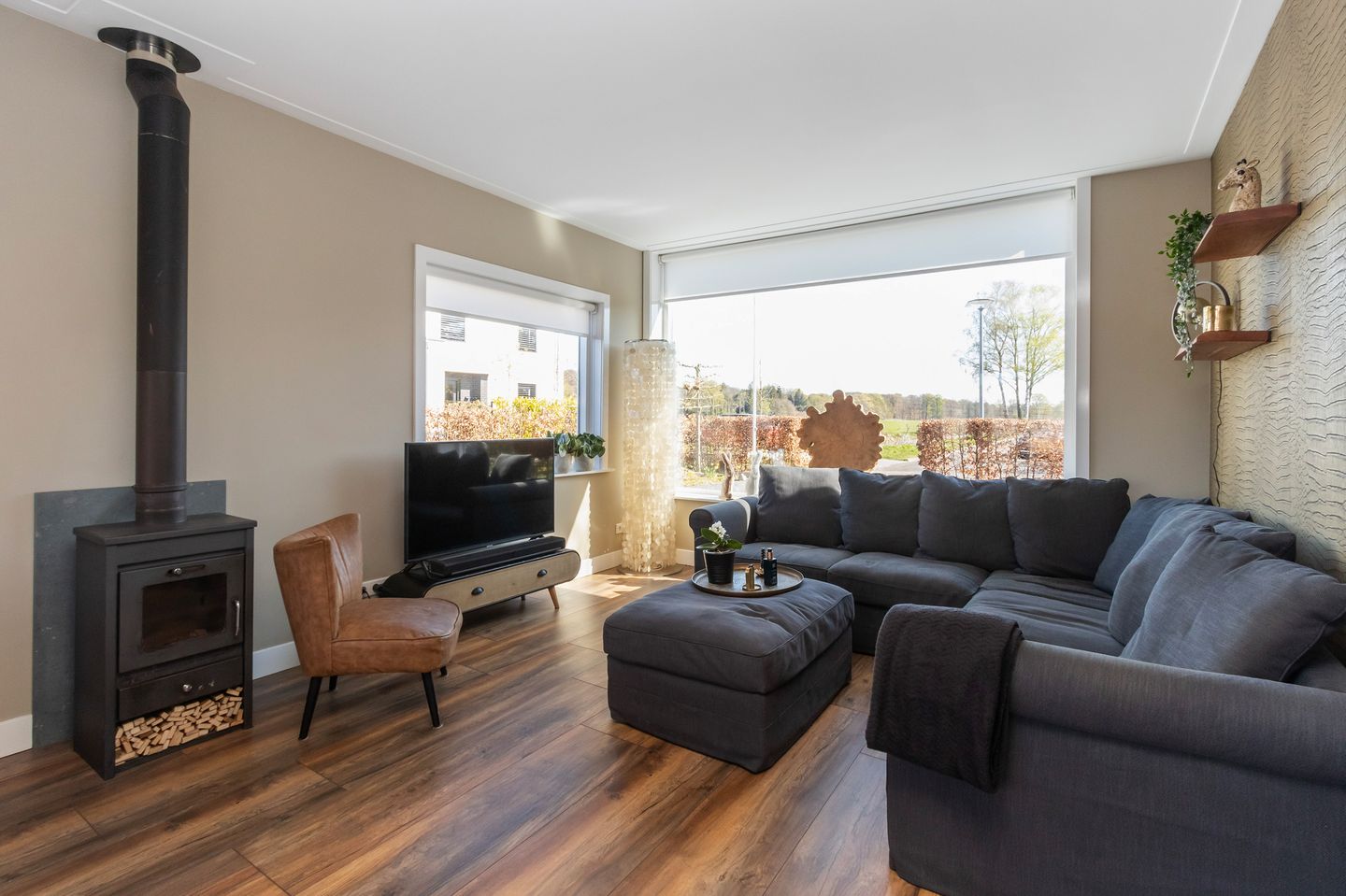 Photo 4 of Cornelis Tromplaan 26