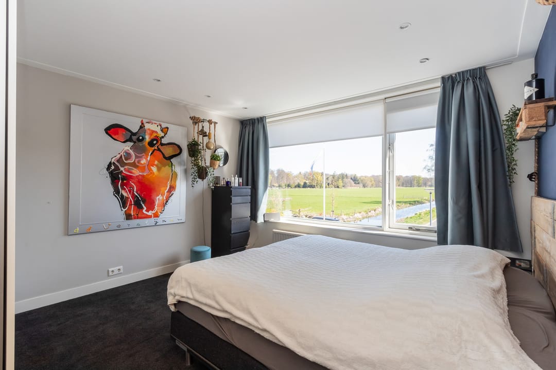 Photo 13 of Cornelis Tromplaan 26