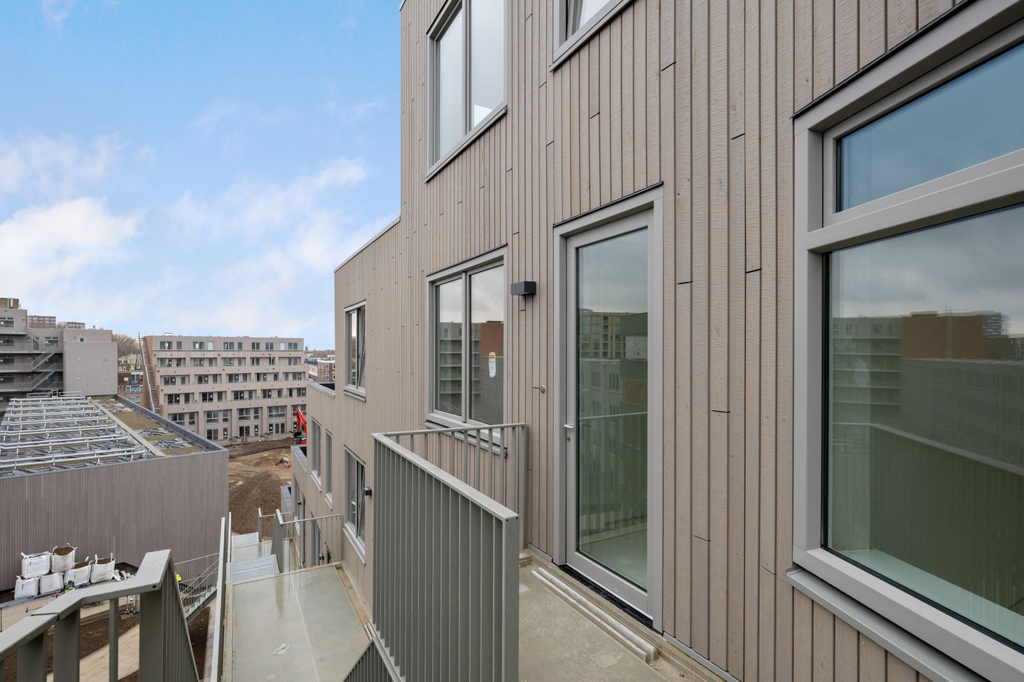 Foto 40 van Albertina Sisulupad 214