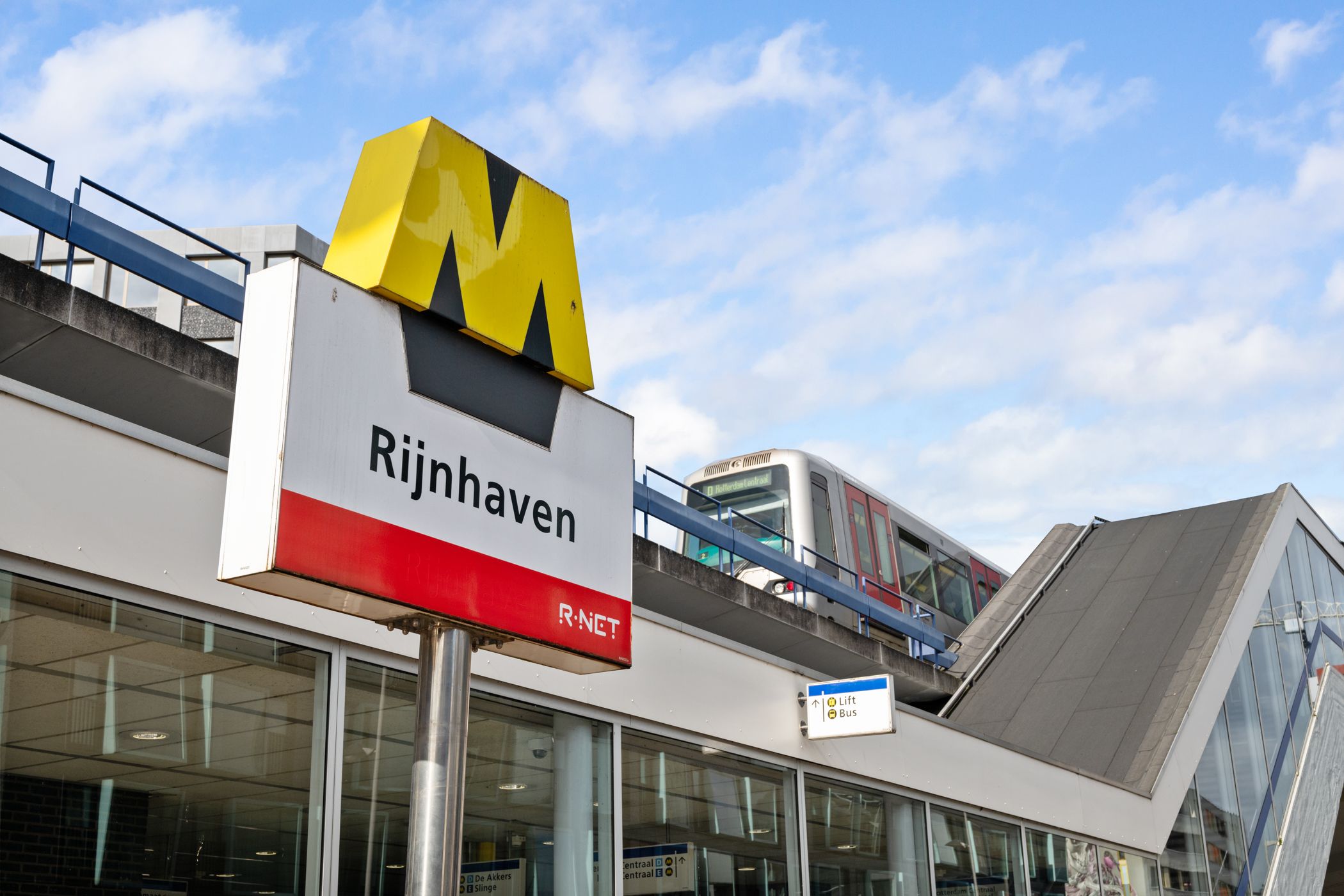 Foto 42 van Albertina Sisulupad 214