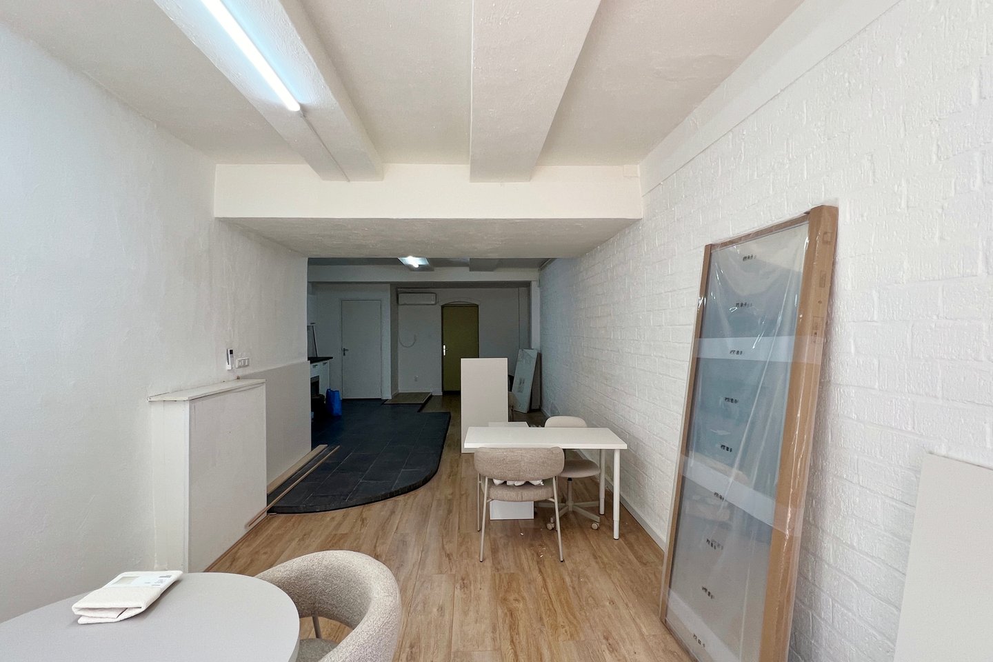View photo 3 of Nieuwe Ebbingestraat 93