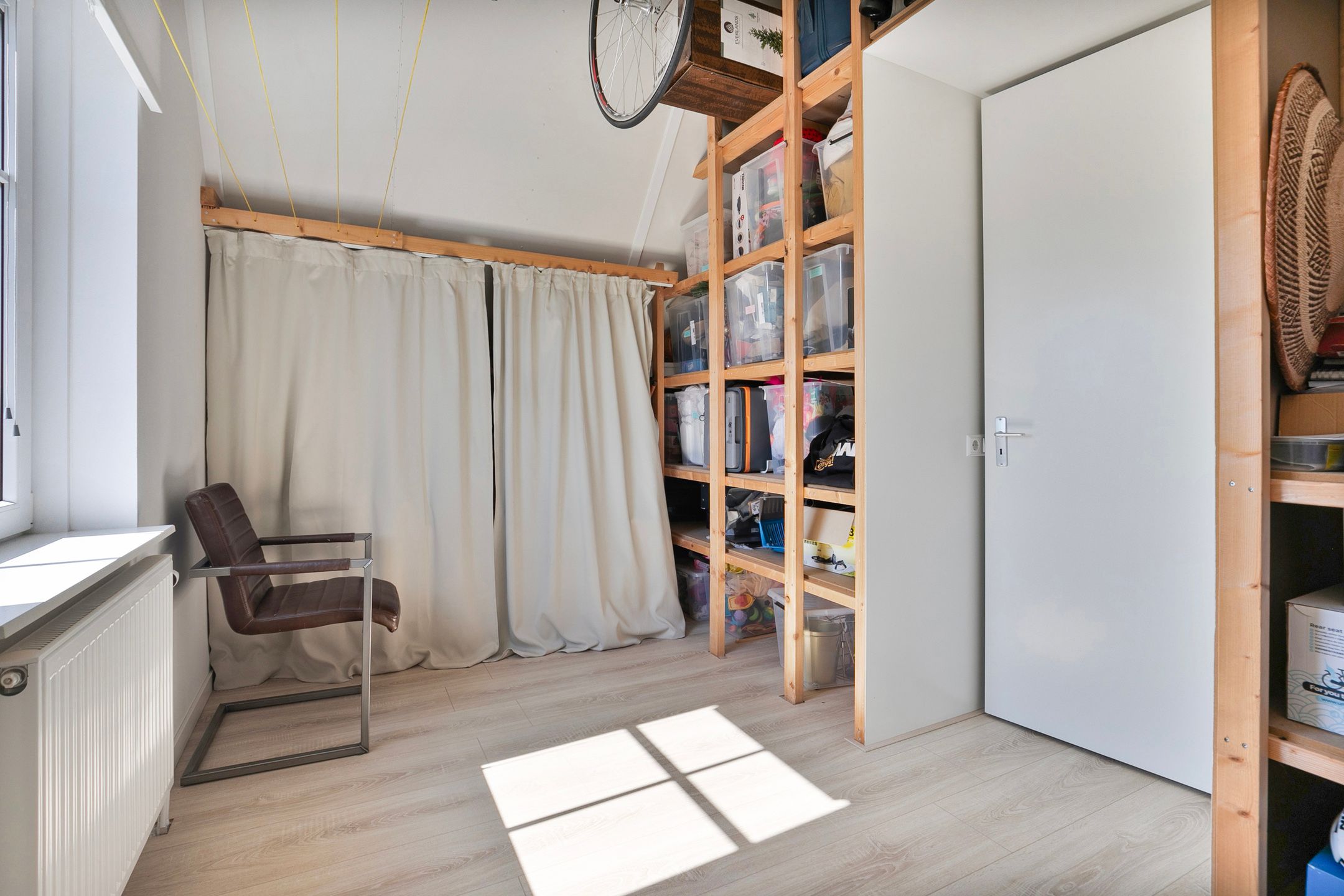 Foto 30 van Ingeland 13