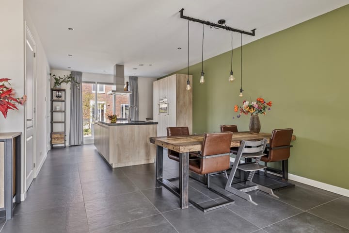 Foto 12 van Kaarsenmaker 44