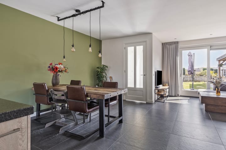 Foto 13 van Kaarsenmaker 44